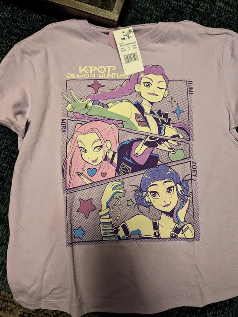 Netflix KPop Demon Hunters Graphic Tee in Purple Size Medium NWT